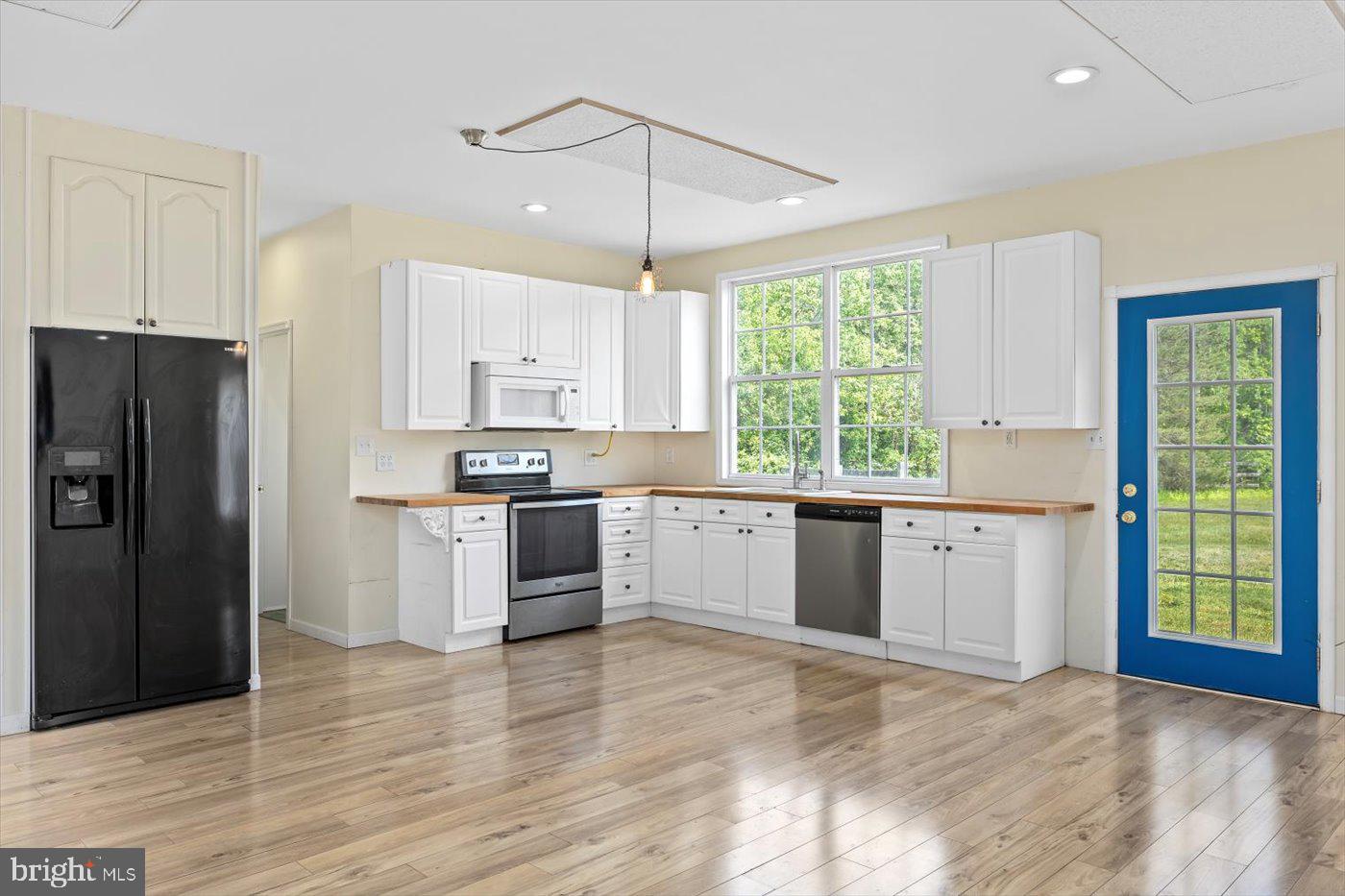 PT MANCE - Residential