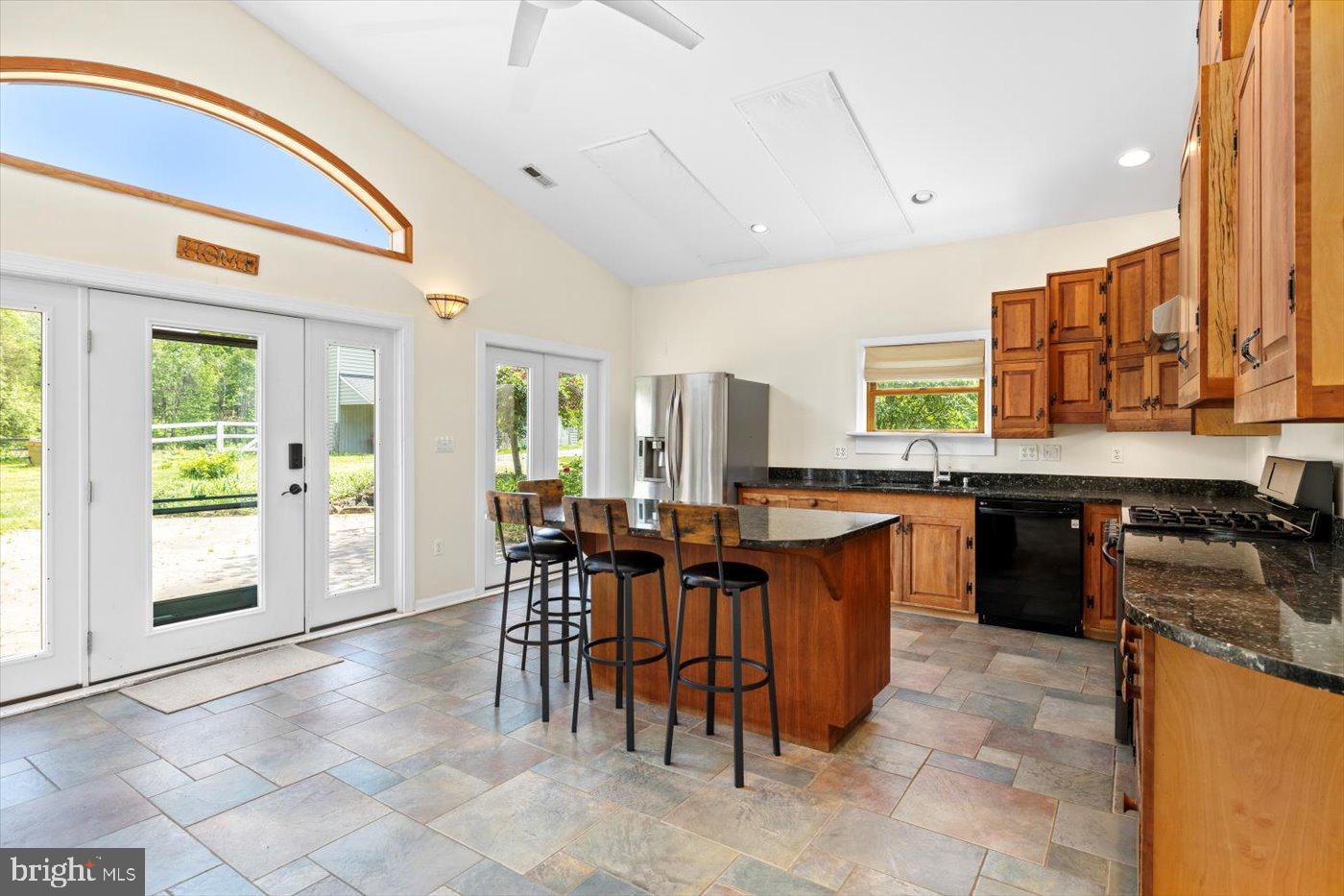 PT MANCE - Residential