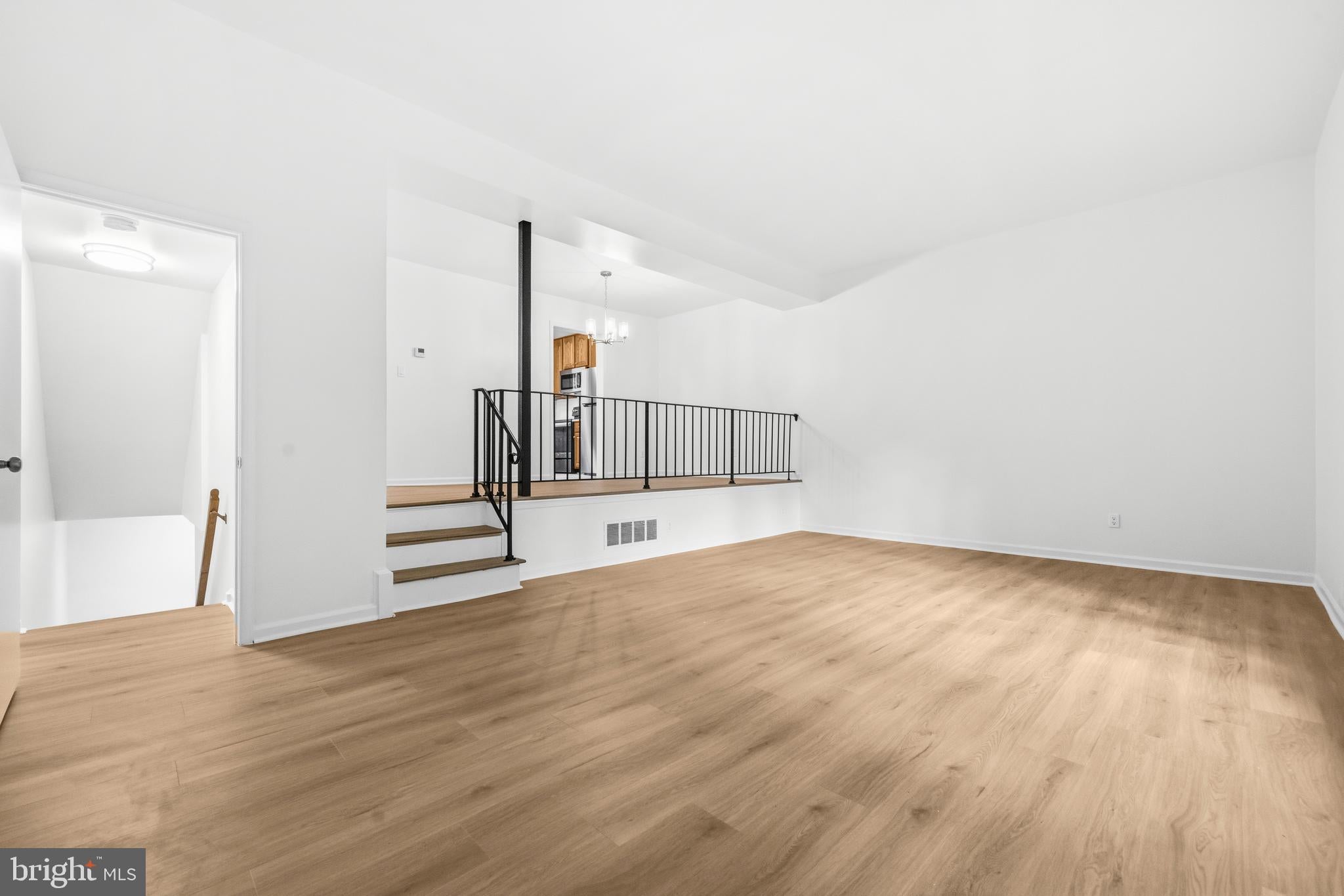 5915 PRINCE GEORGE DRIVE 323