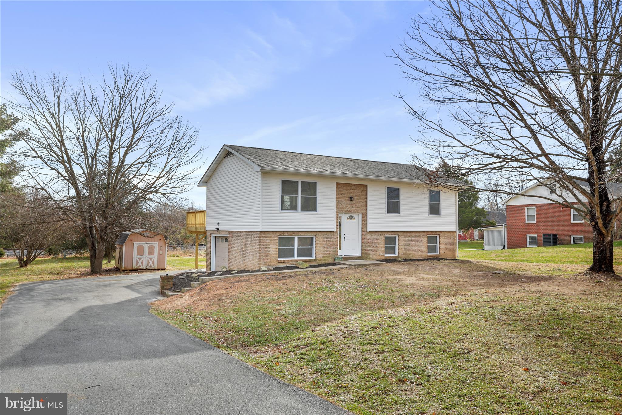 672 MONTMORENCY DRIVE