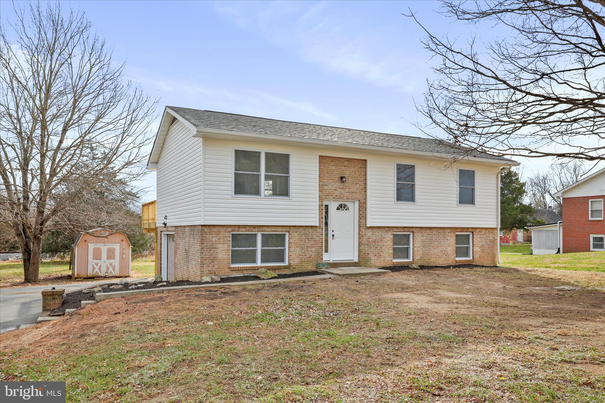 672 MONTMORENCY DRIVE