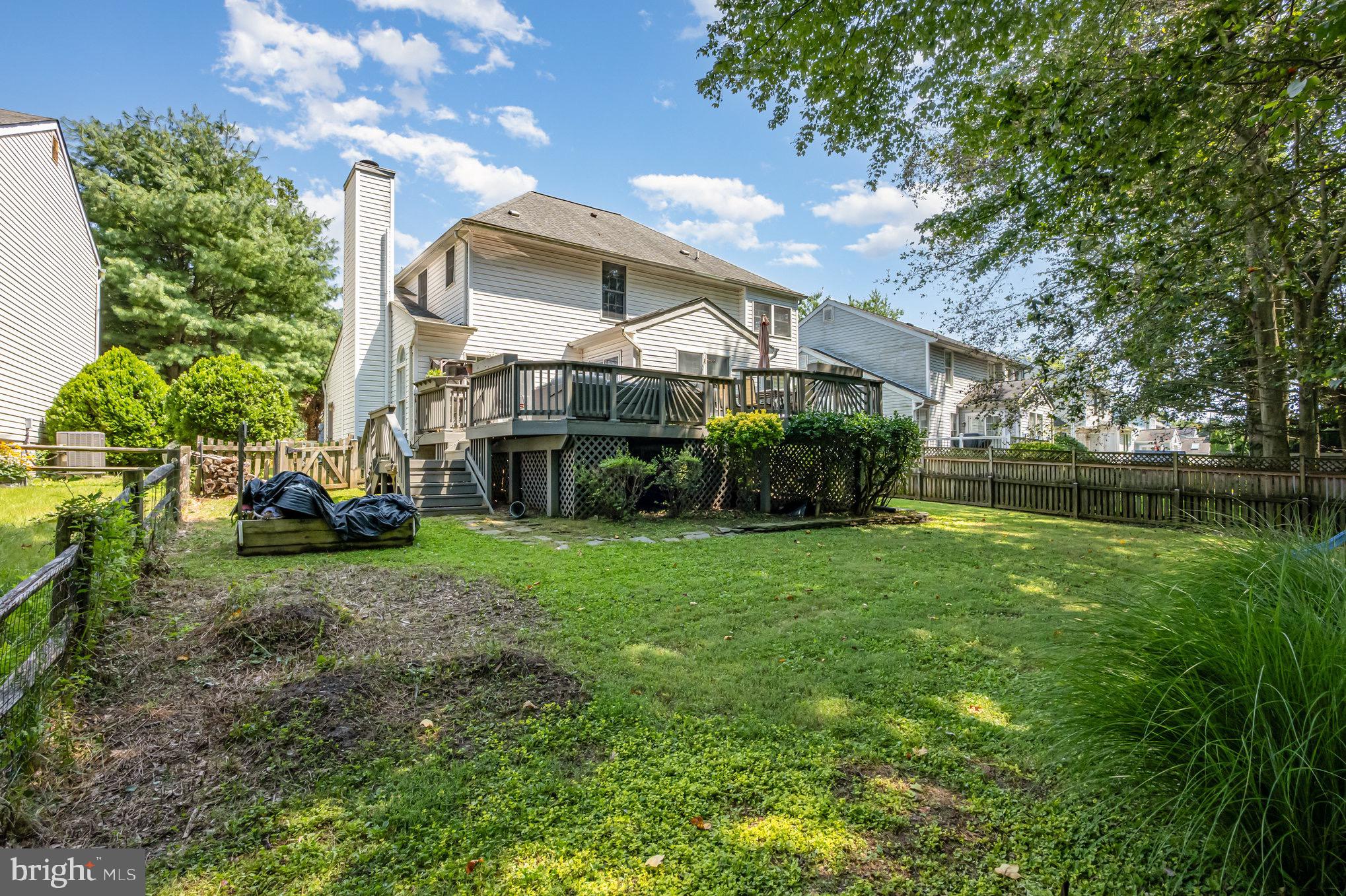 SINGER WOODS - Residential