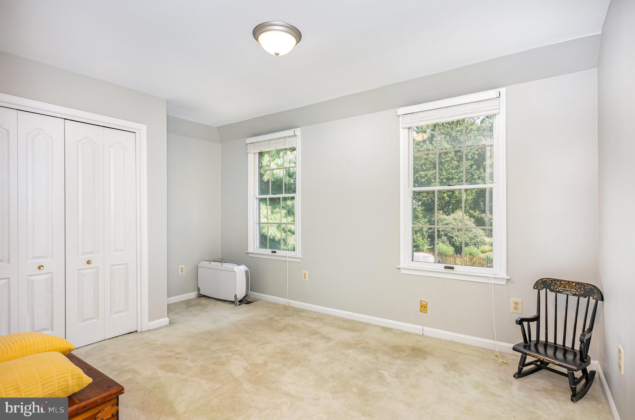 SINGER WOODS - Residential