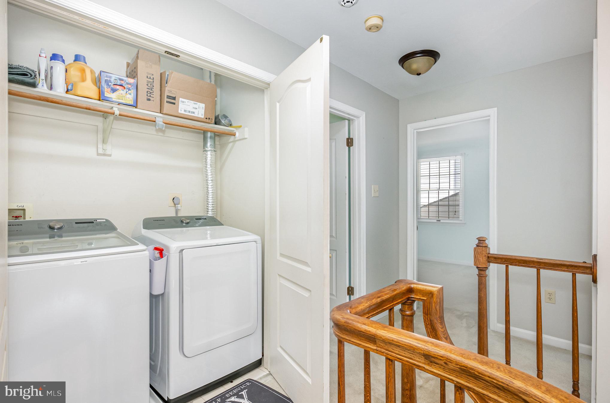 SINGER WOODS - Residential