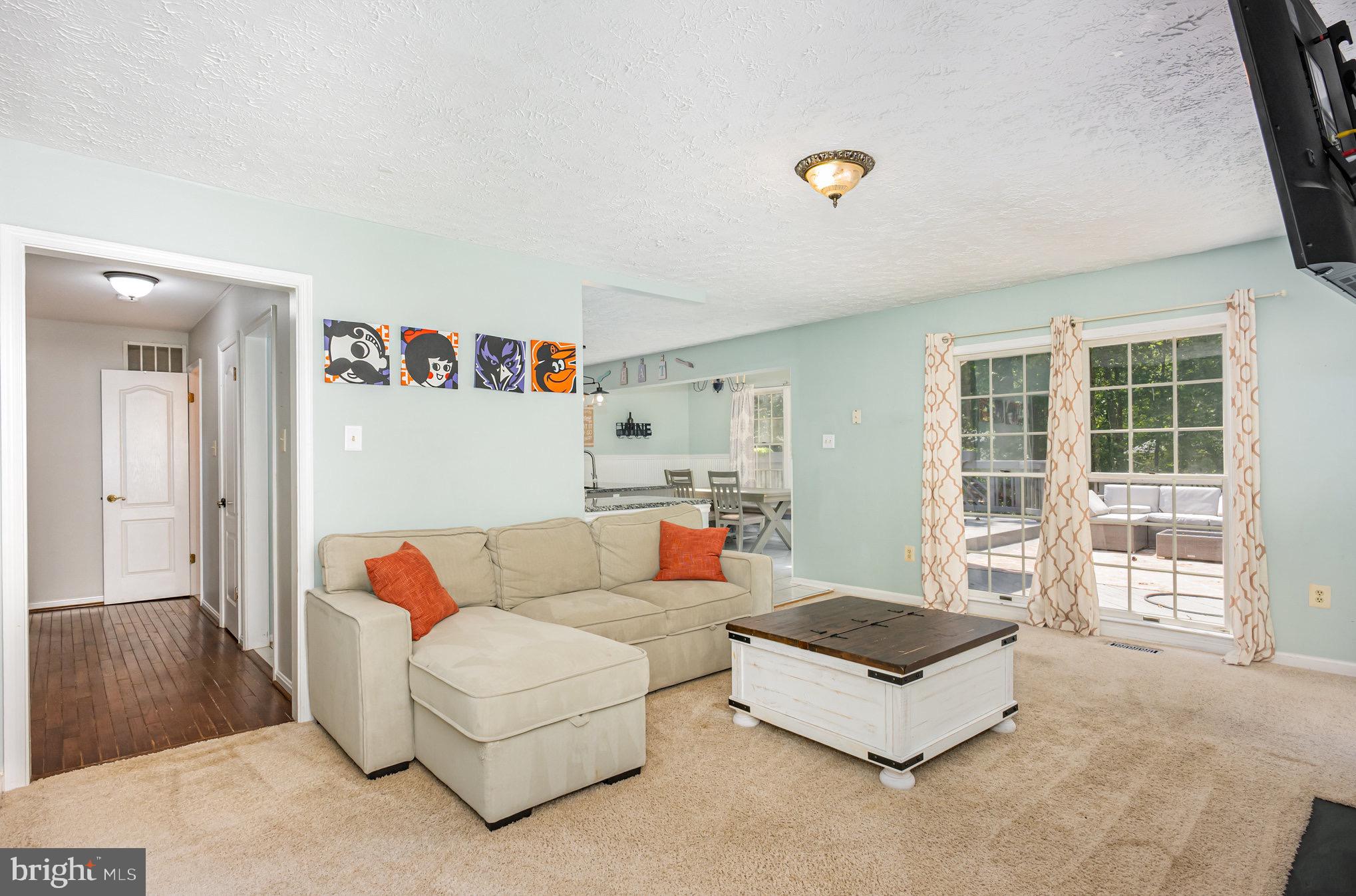 SINGER WOODS - Residential