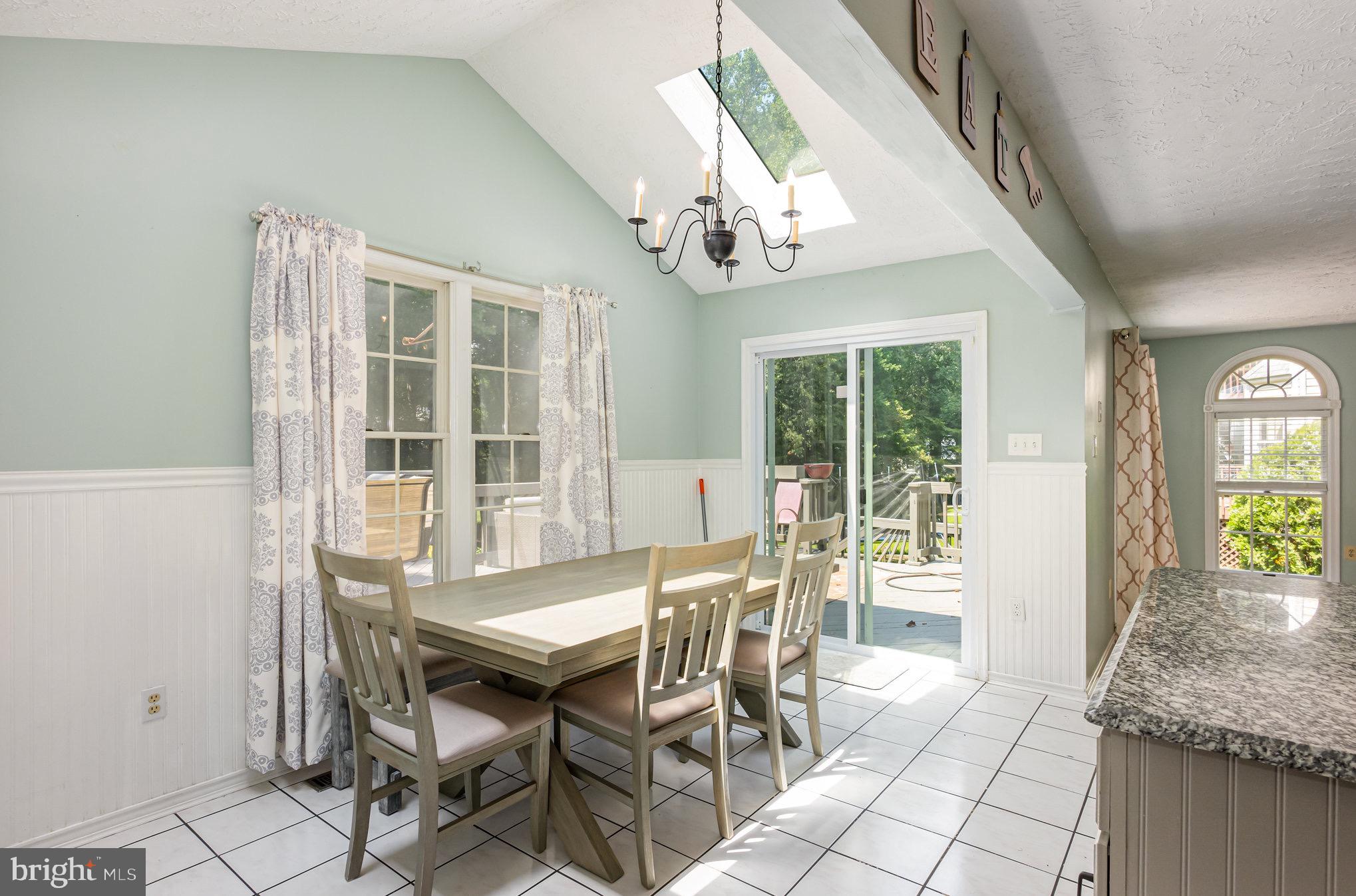 SINGER WOODS - Residential