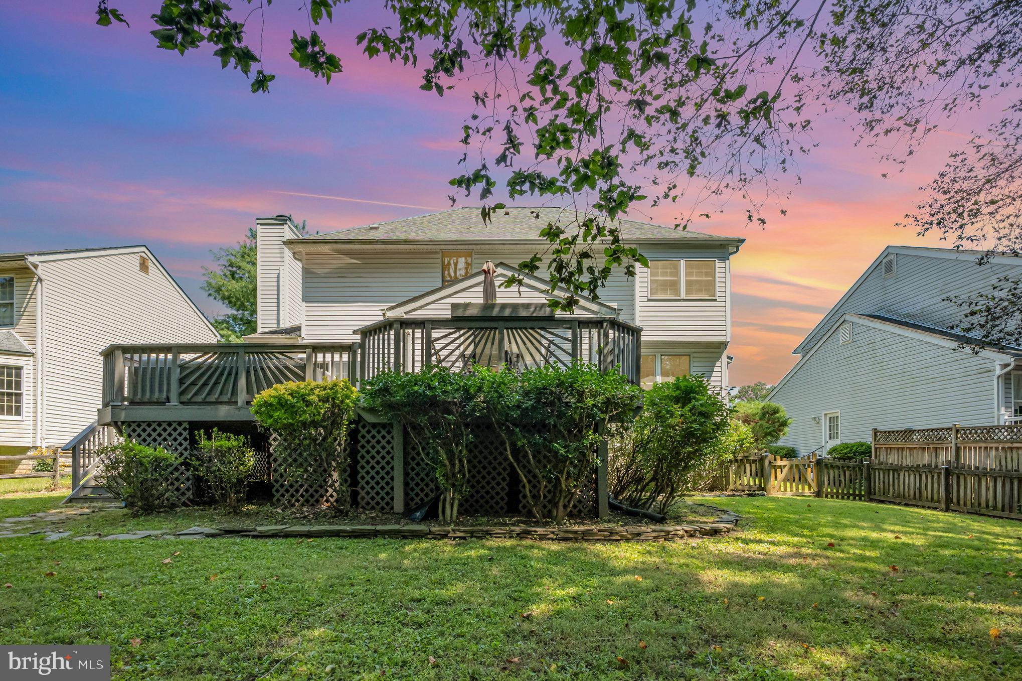 SINGER WOODS - Residential