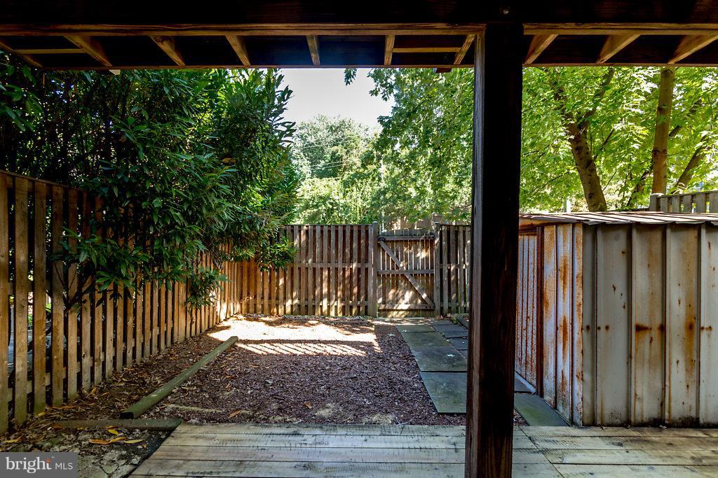 CYRANDALL VALLEY NORTH - Residential Lease