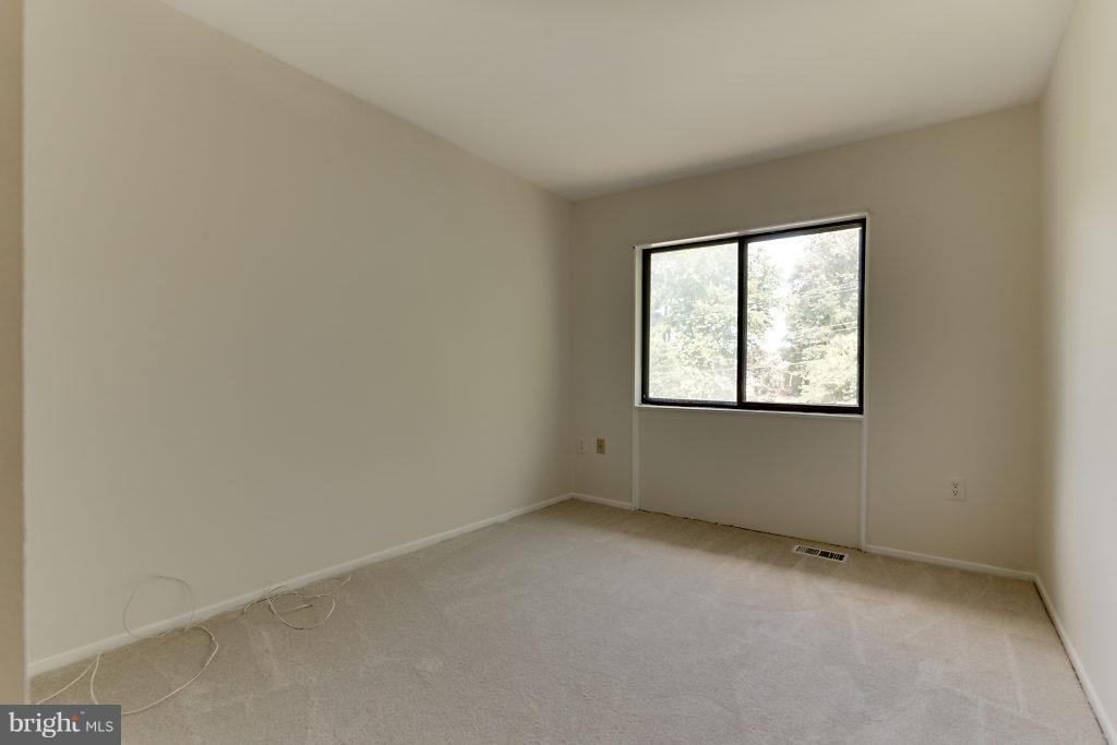 CYRANDALL VALLEY NORTH - Residential Lease