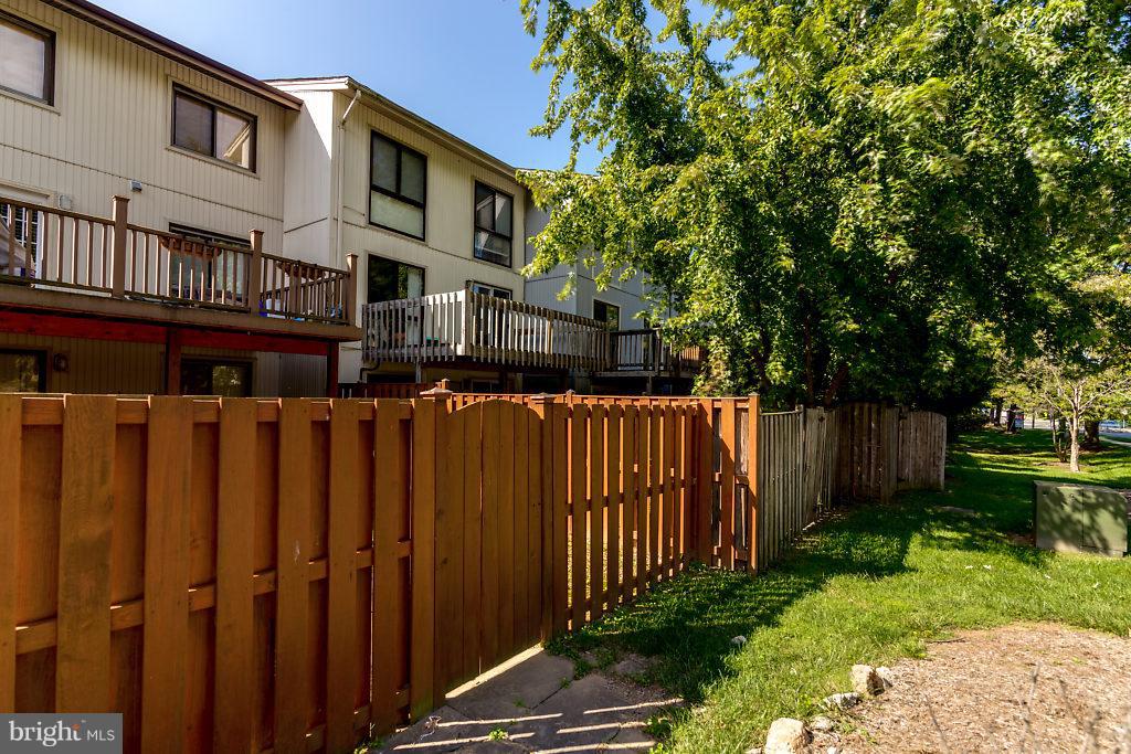 CYRANDALL VALLEY NORTH - Residential Lease