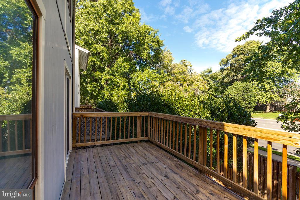 CYRANDALL VALLEY NORTH - Residential Lease