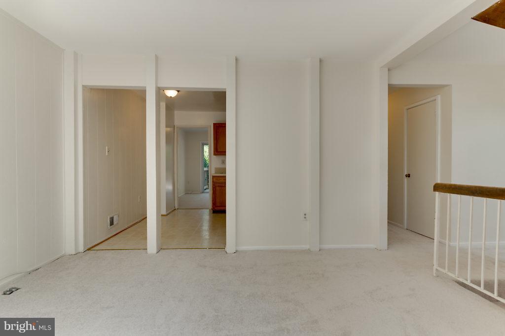 CYRANDALL VALLEY NORTH - Residential Lease