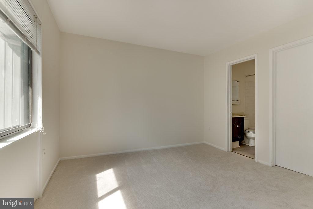 CYRANDALL VALLEY NORTH - Residential Lease