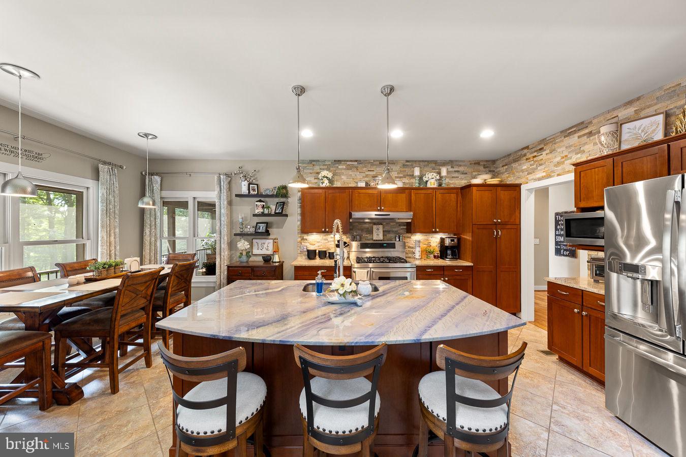 218 BABBS MOUNTAIN ROAD