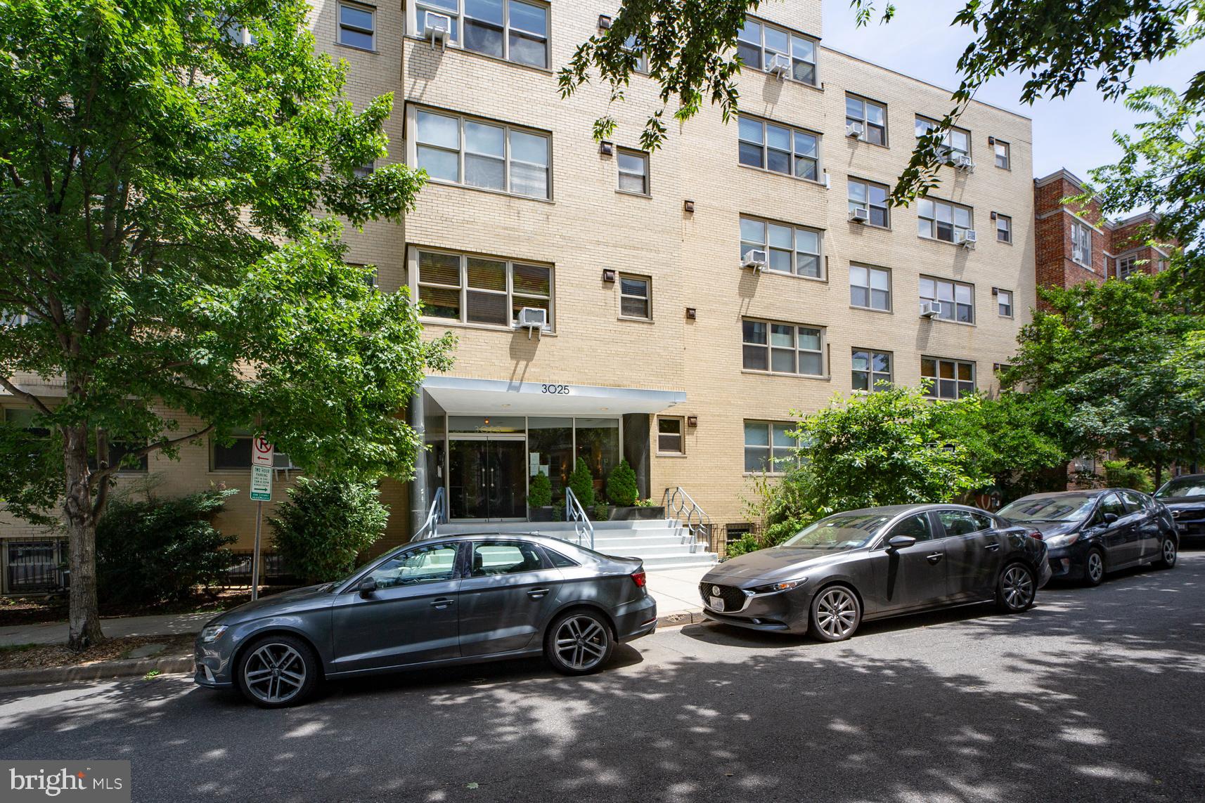 3025 ONTARIO ROAD NW 105