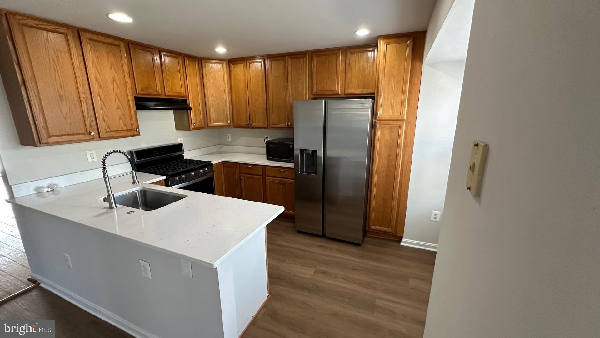 SOUTHLAKE AT MONTCLAIR - Residential Lease