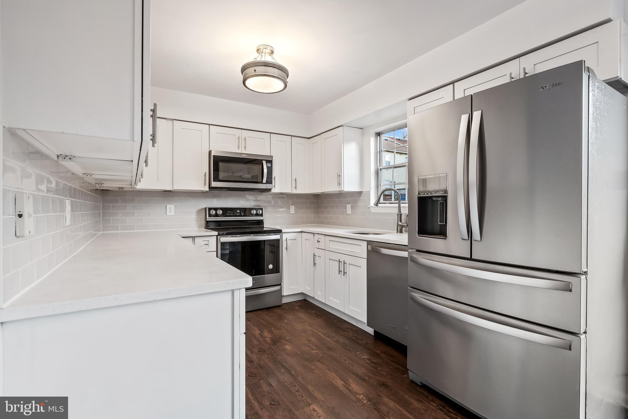 FOREST ESTATES - Residential Lease