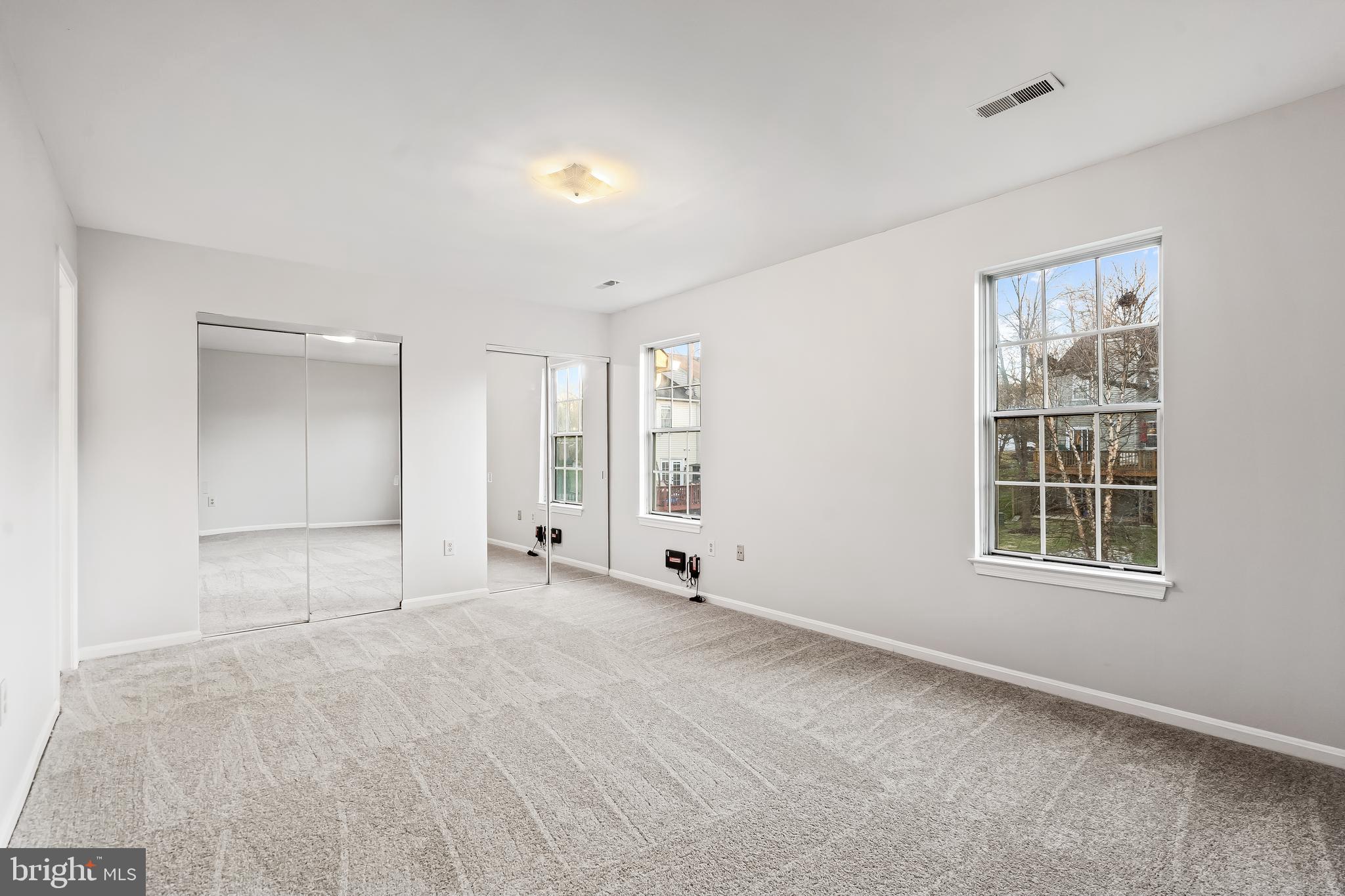 FOREST ESTATES - Residential Lease