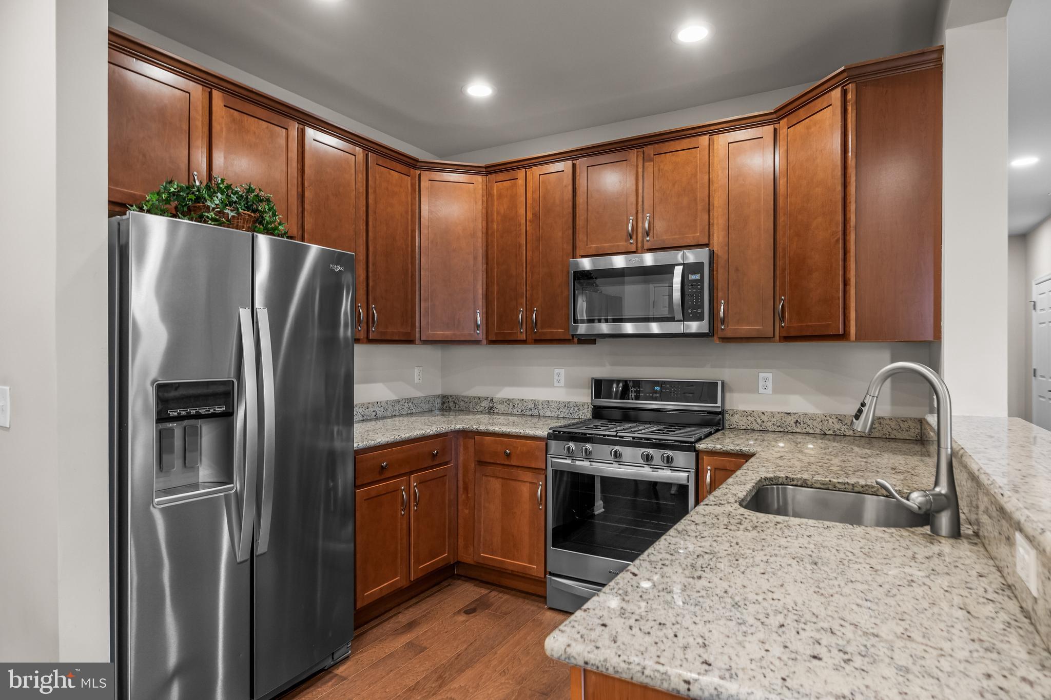 4735 CHAMPIONS RUN 4735