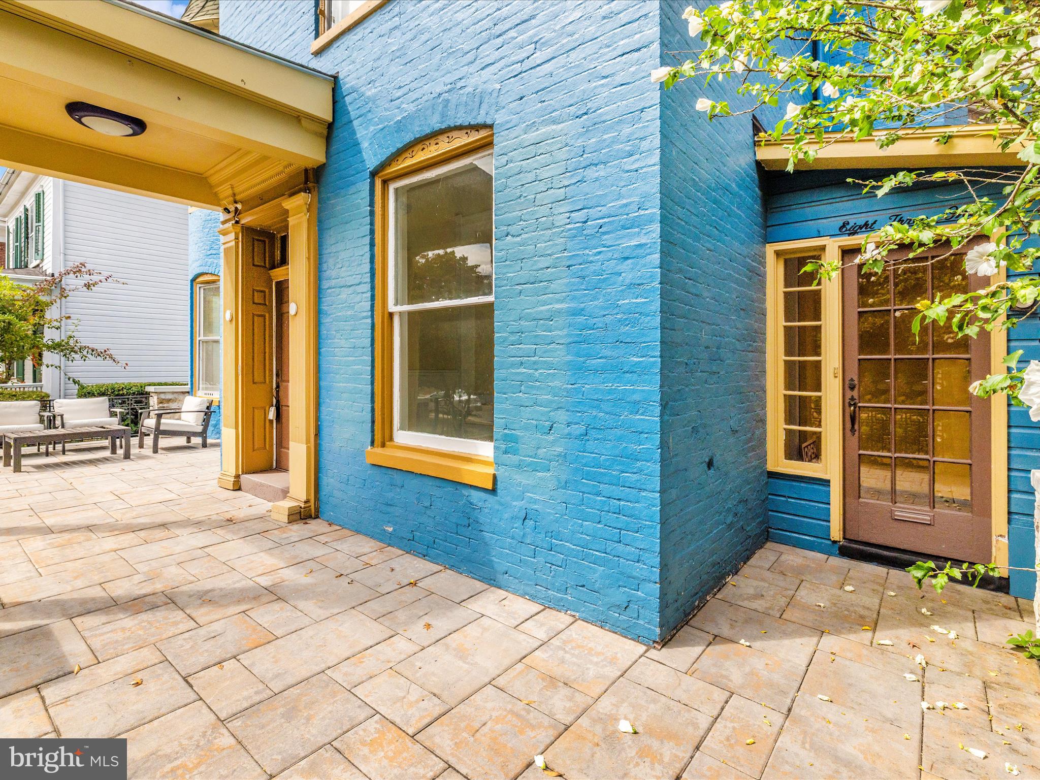 NORTH END - Residential Income