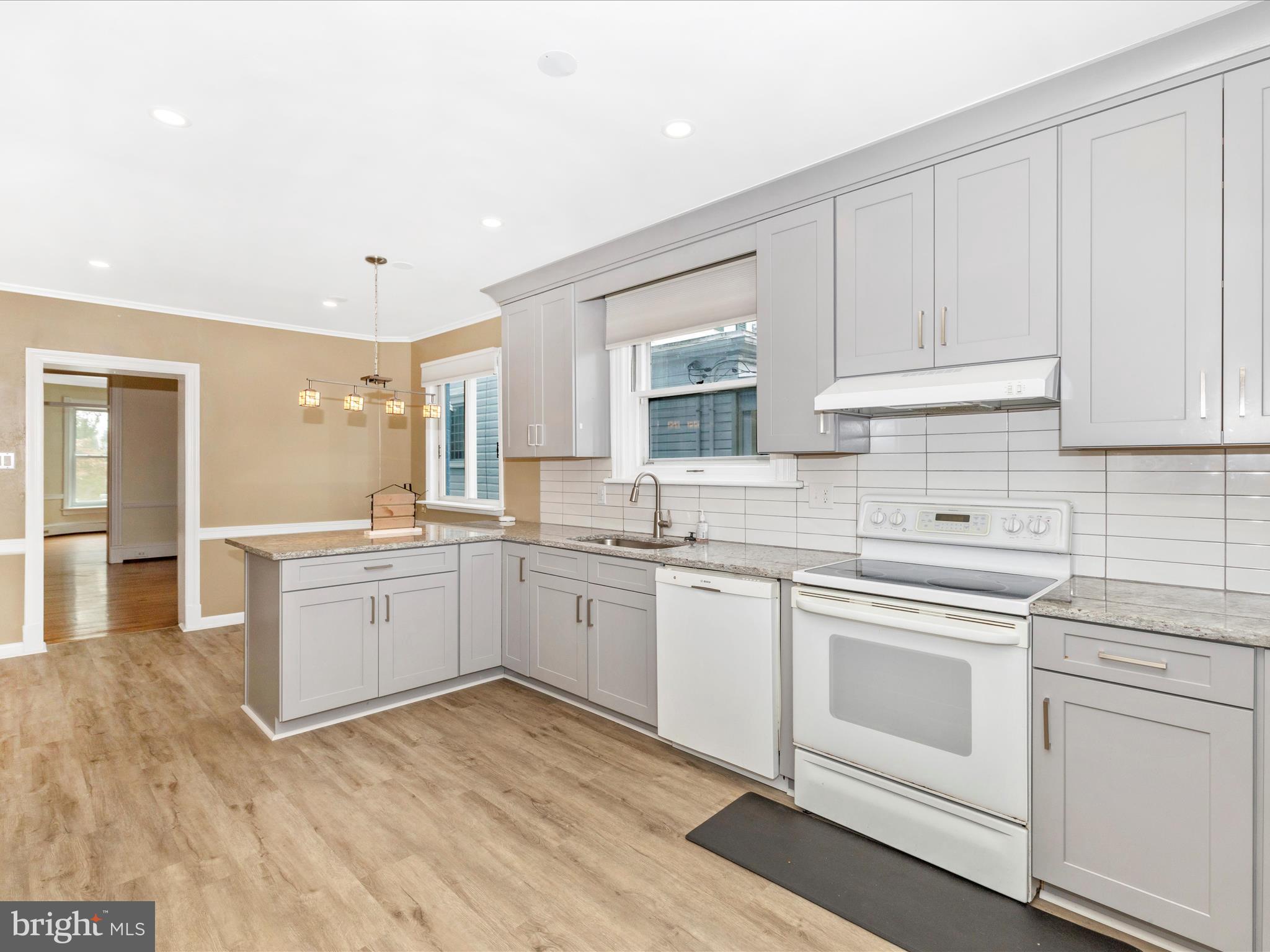 NORTH END - Residential Income