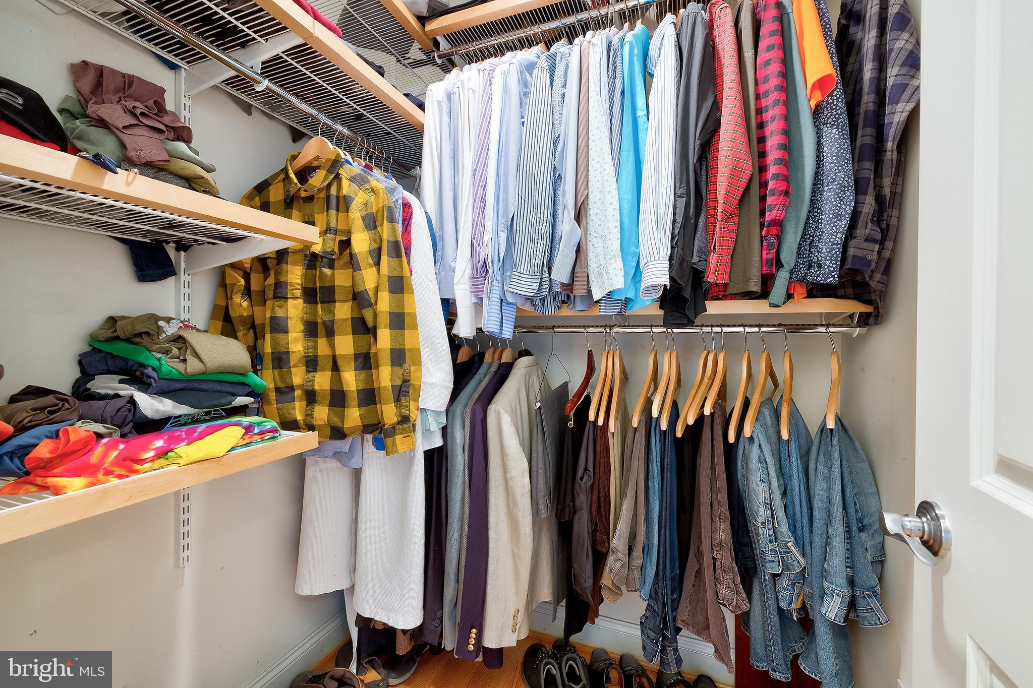 HENDRY ESTATES - Residential