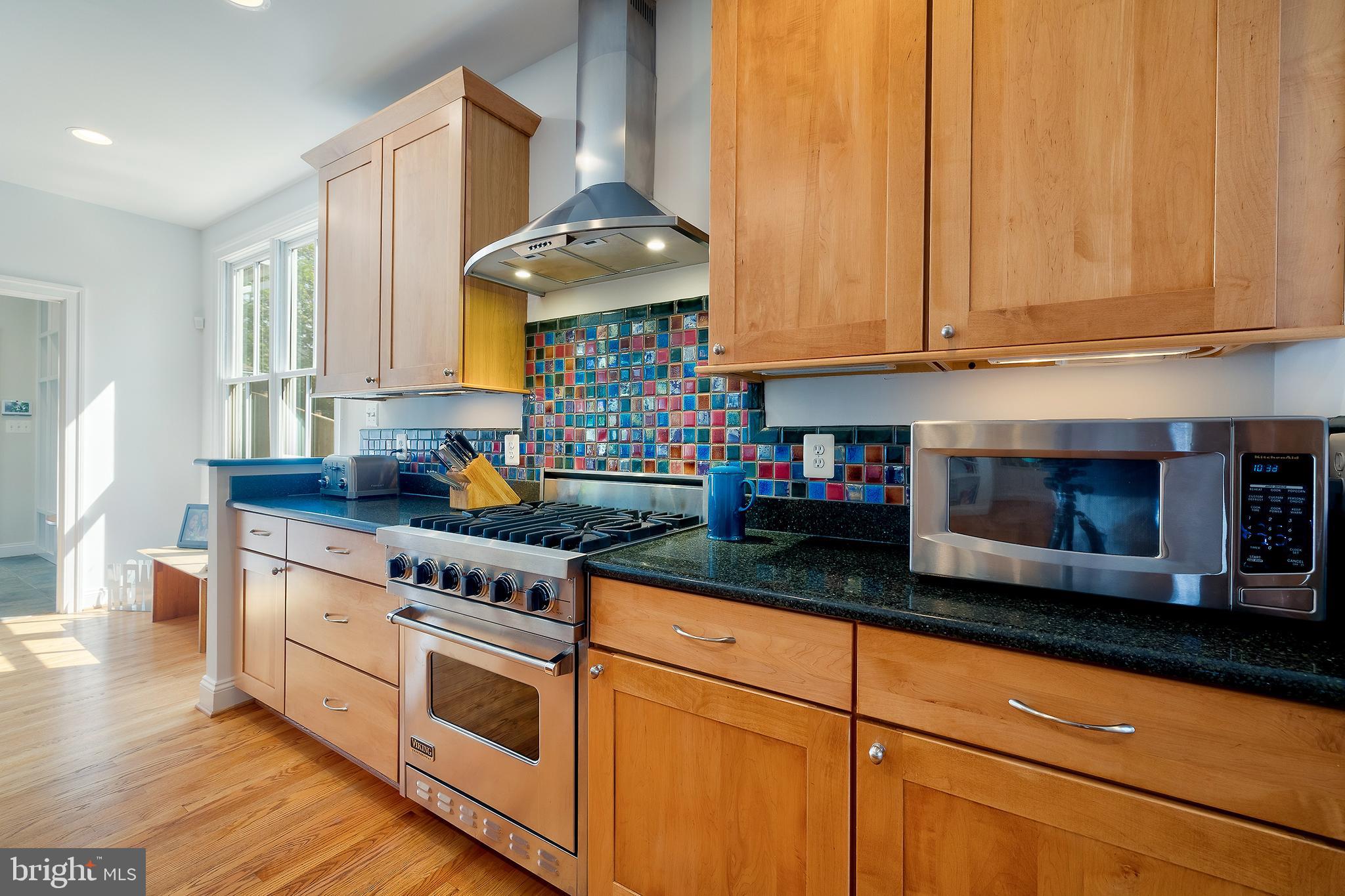 HENDRY ESTATES - Residential