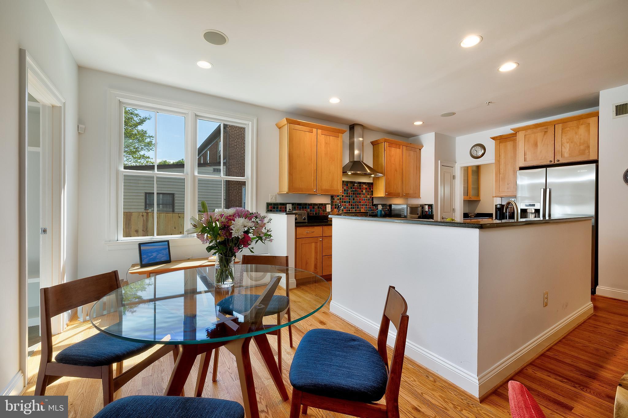 HENDRY ESTATES - Residential