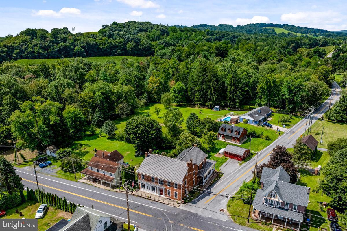 3498 CARLISLE ROAD
