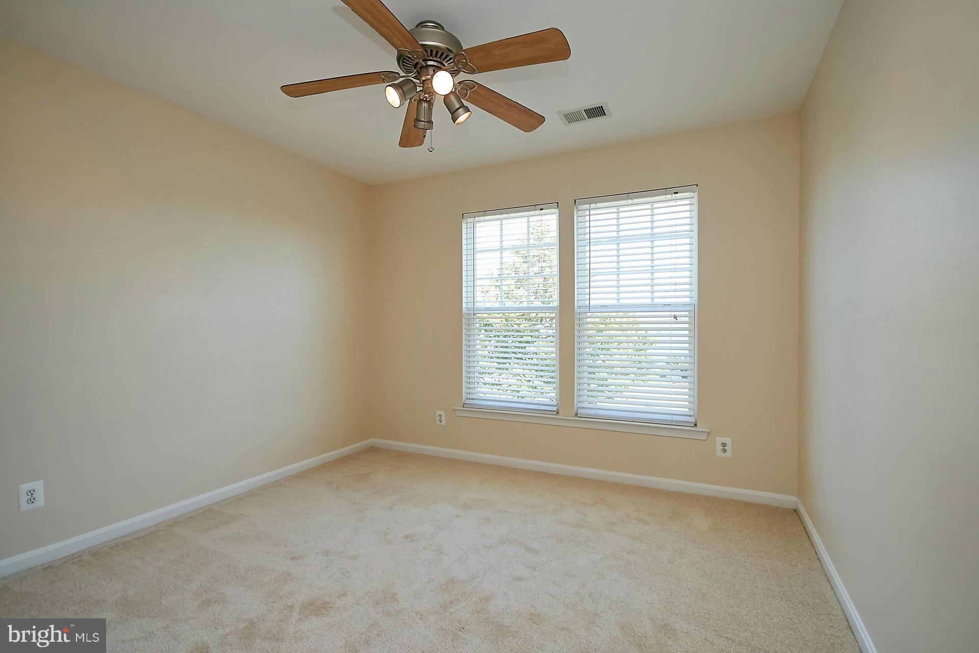 VINT HILL - Residential