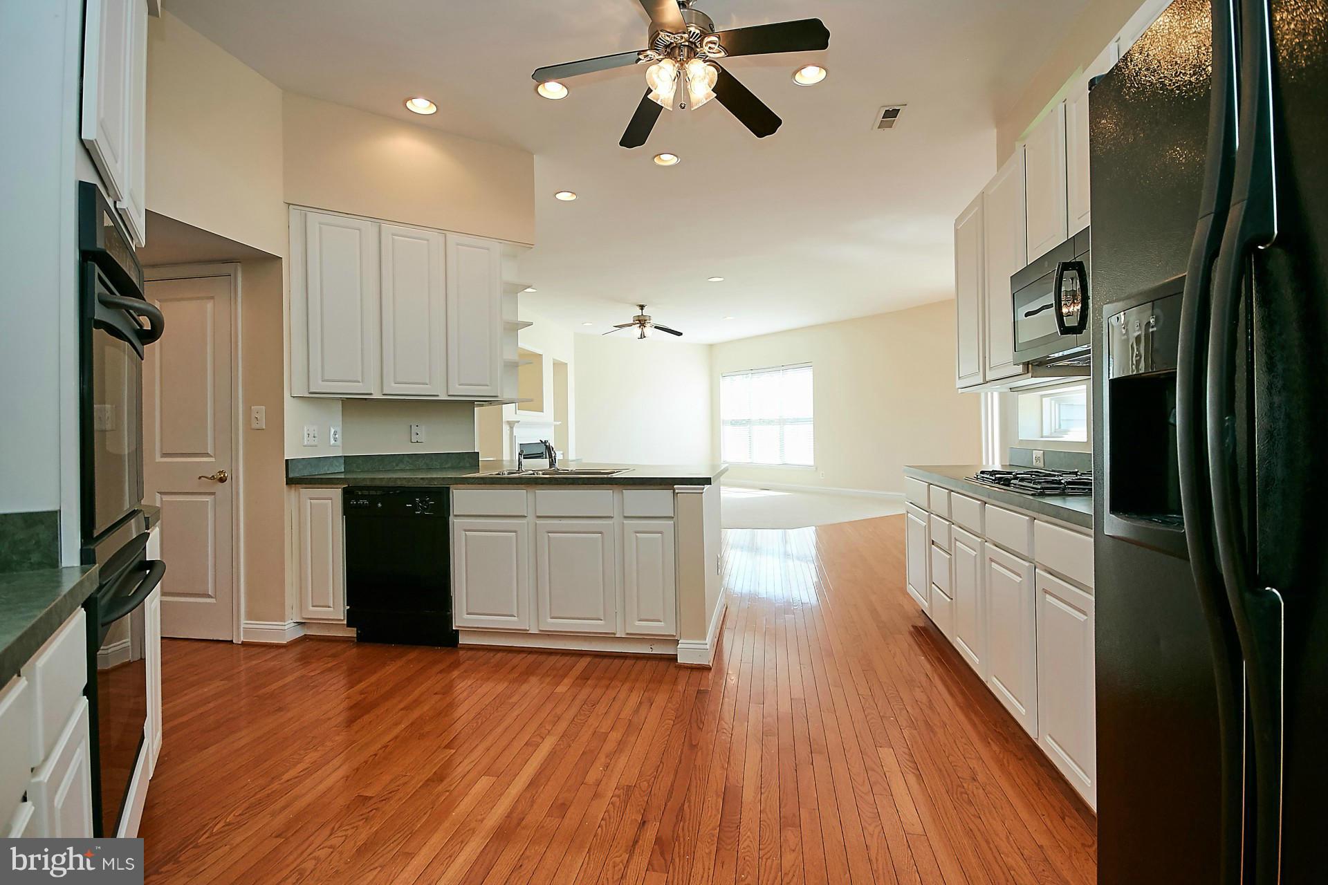 VINT HILL - Residential