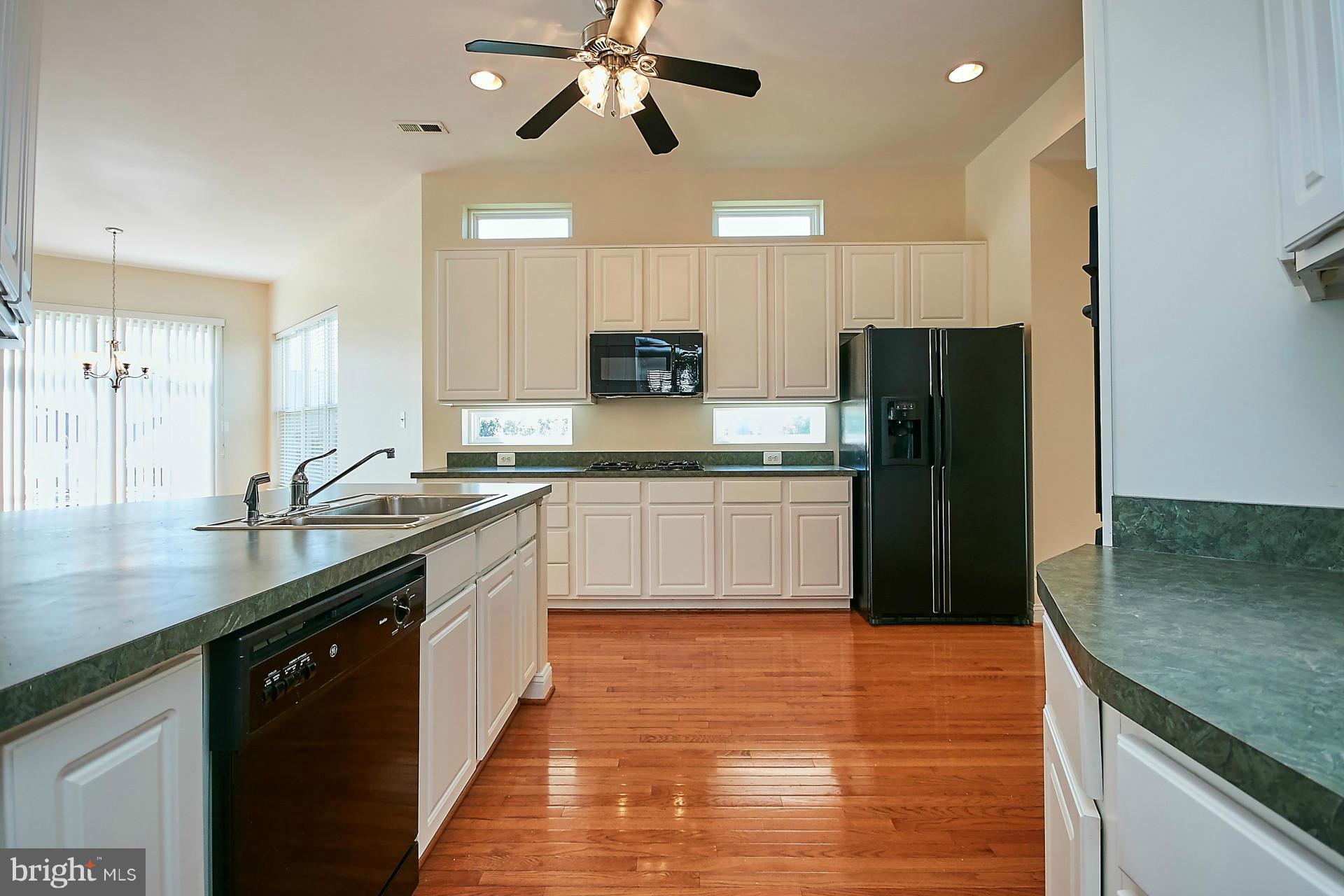 VINT HILL - Residential