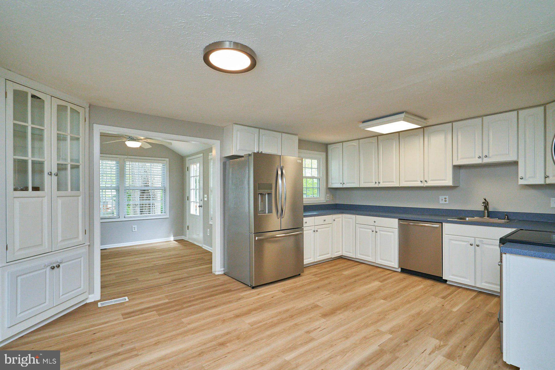 BURKE CENTRE - Residential