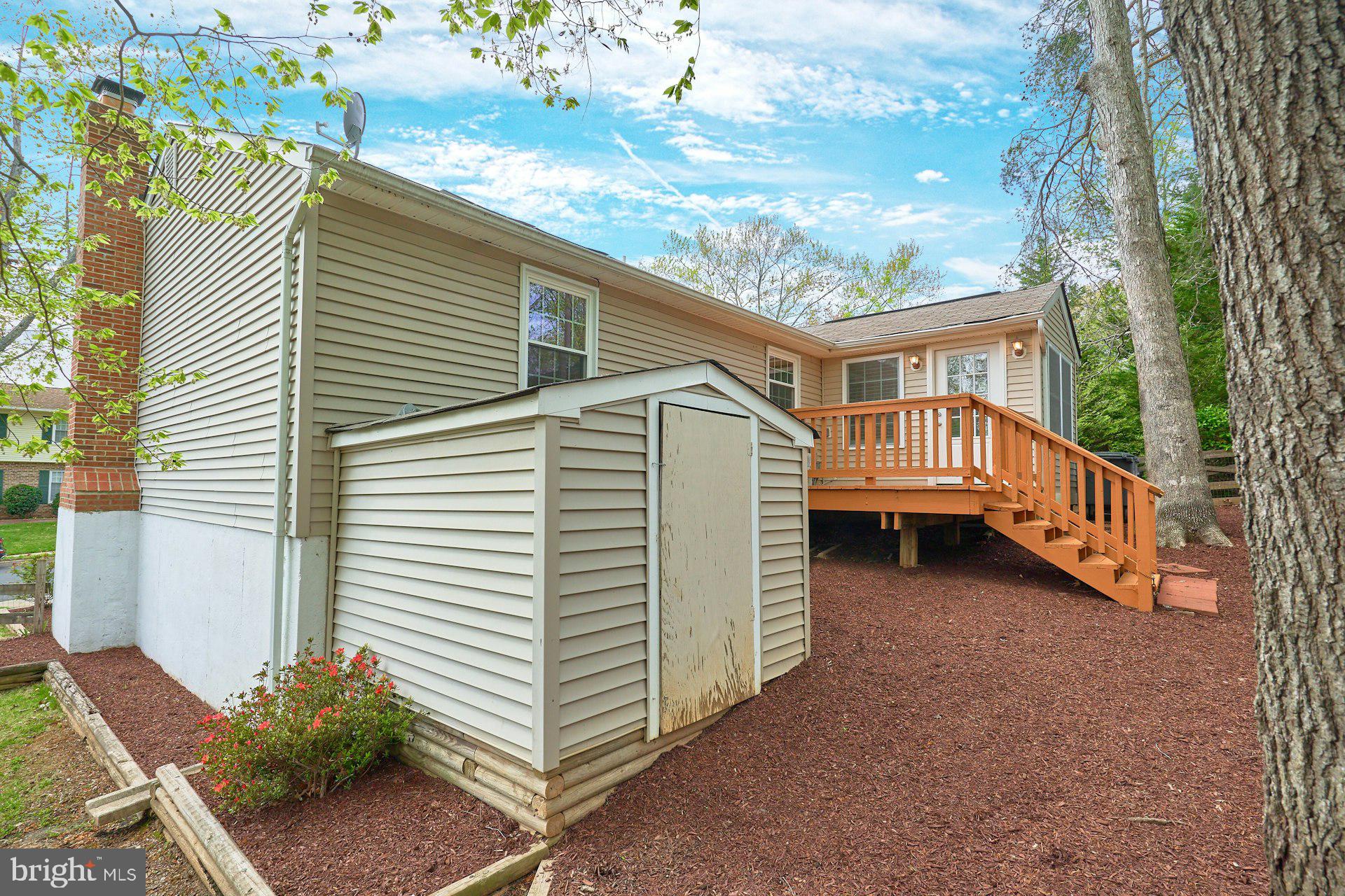 BURKE CENTRE - Residential