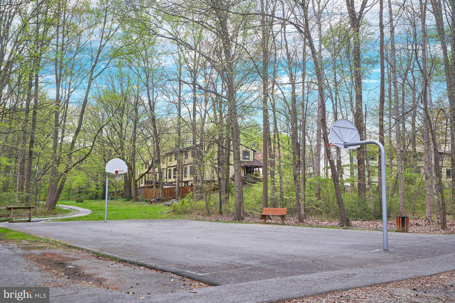 BURKE CENTRE - Residential