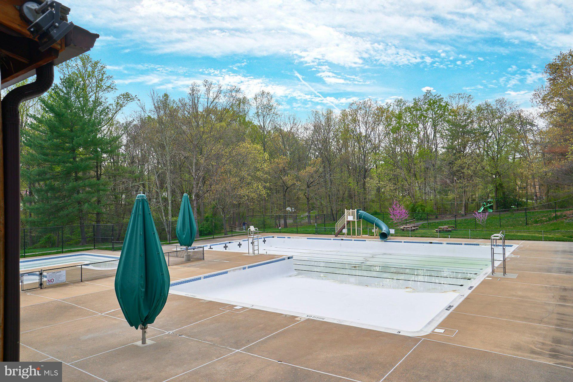 BURKE CENTRE - Residential