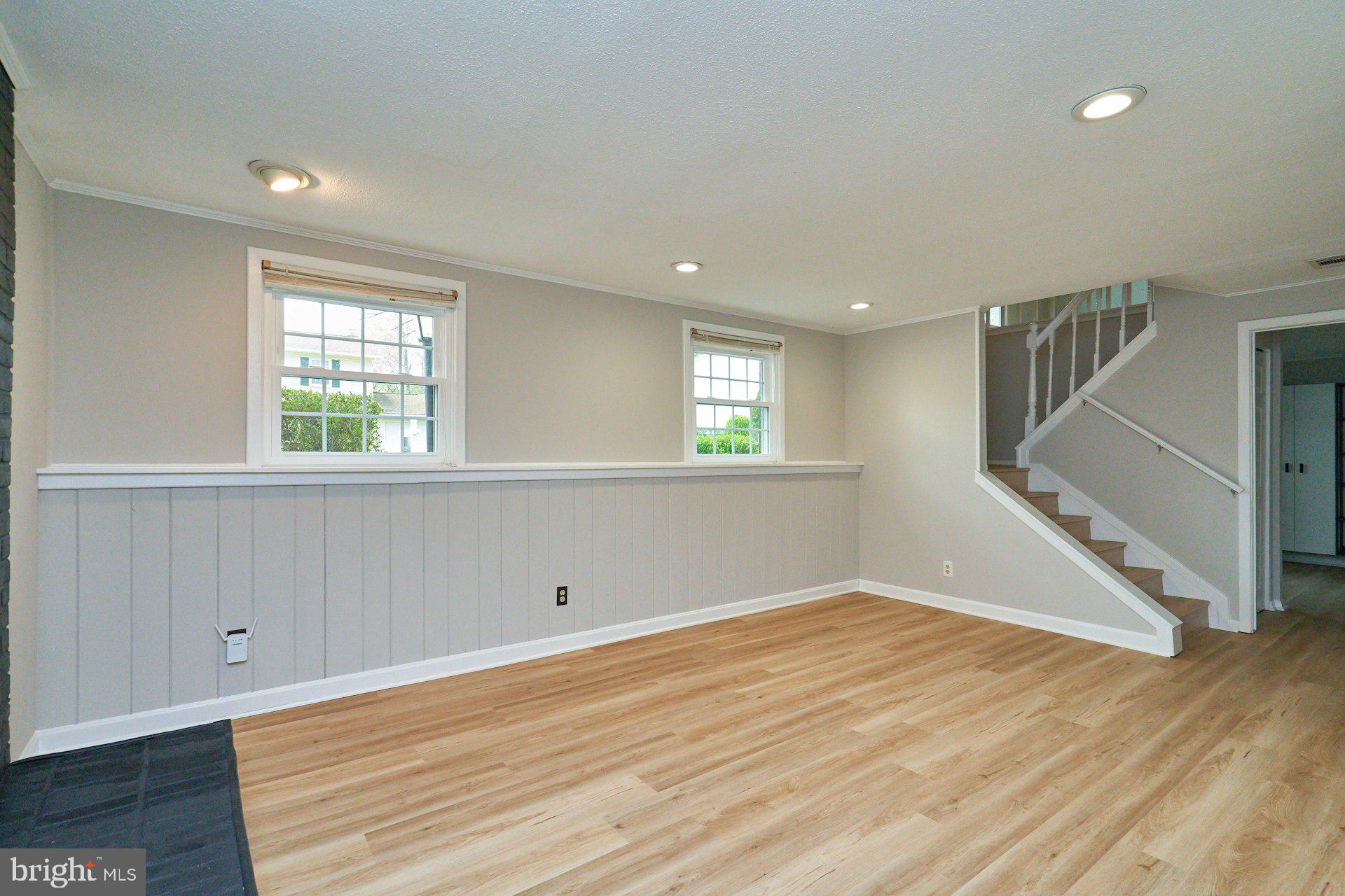 BURKE CENTRE - Residential