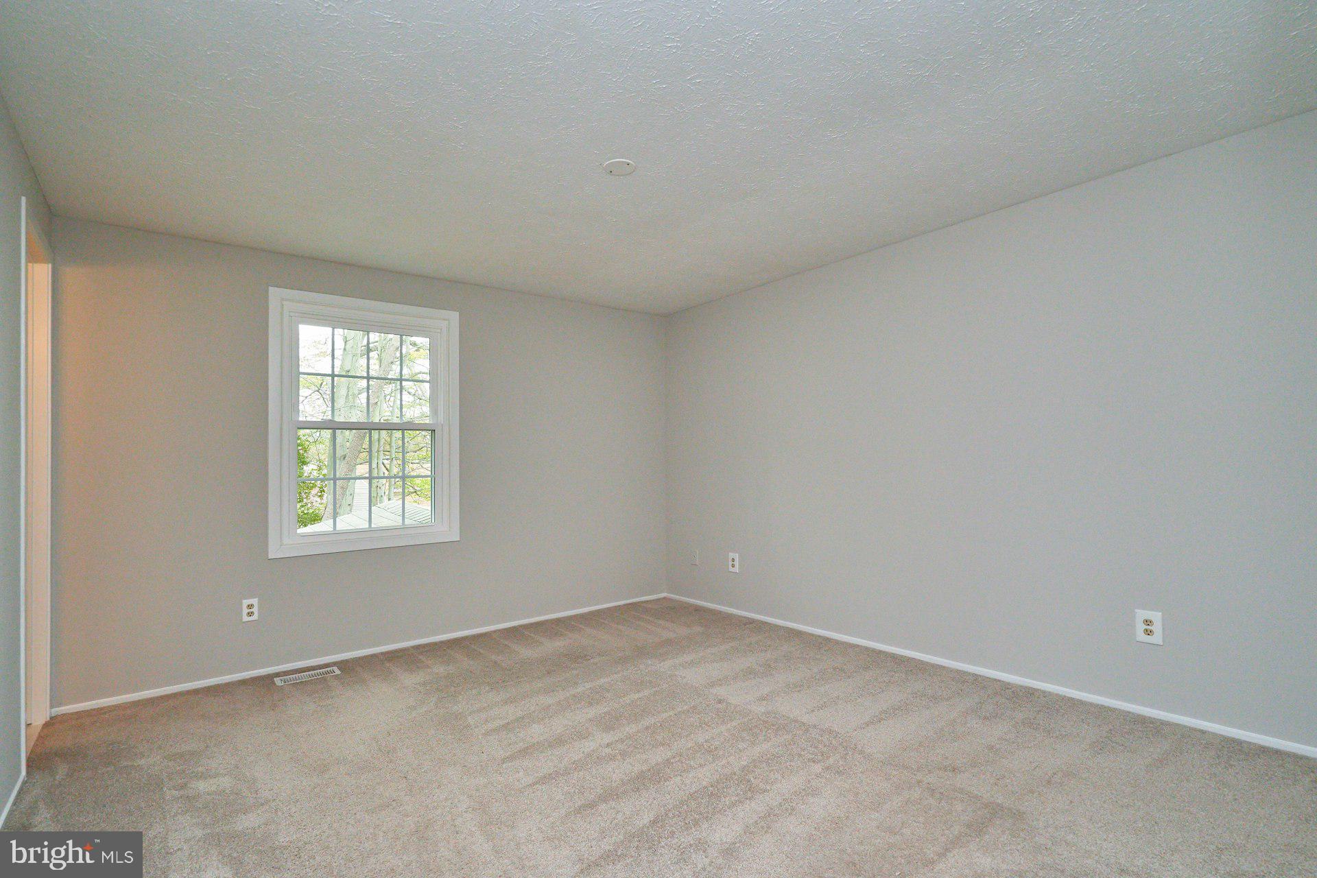 BURKE CENTRE - Residential