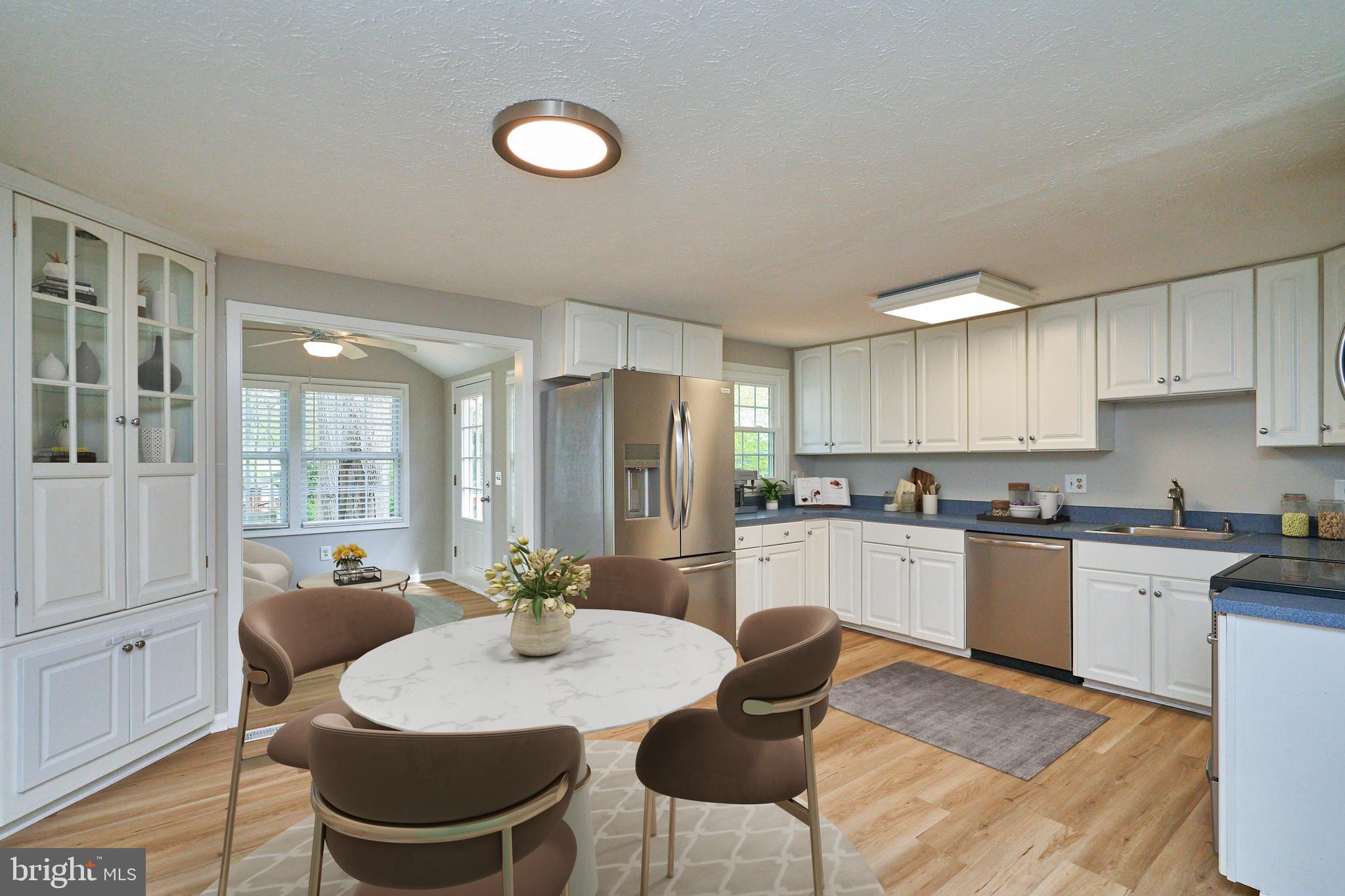 BURKE CENTRE - Residential