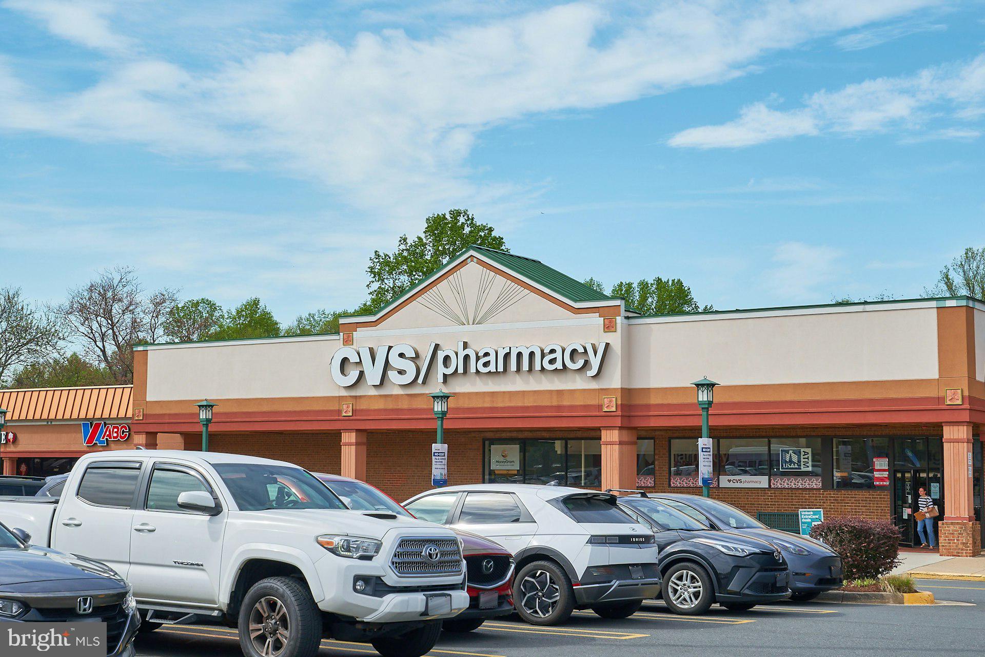 BURKE CENTRE - Residential