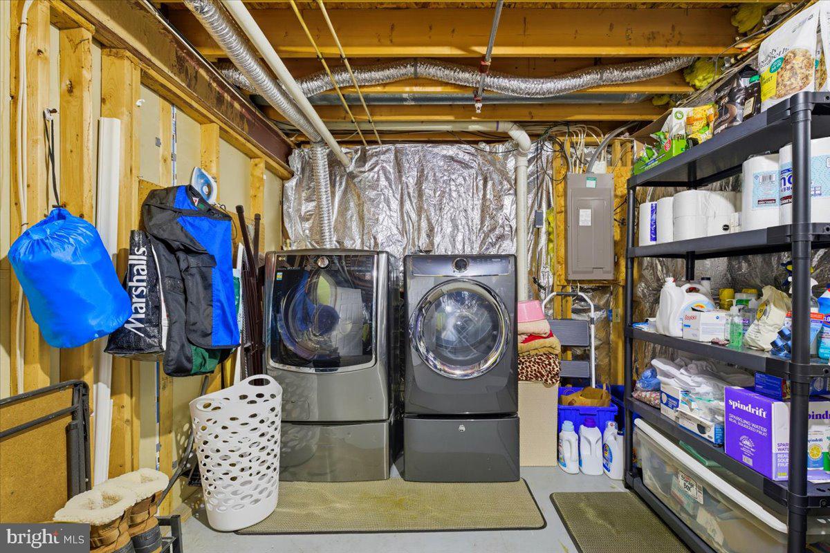 CASTLE STONE AT WHITE MARSH - Residential