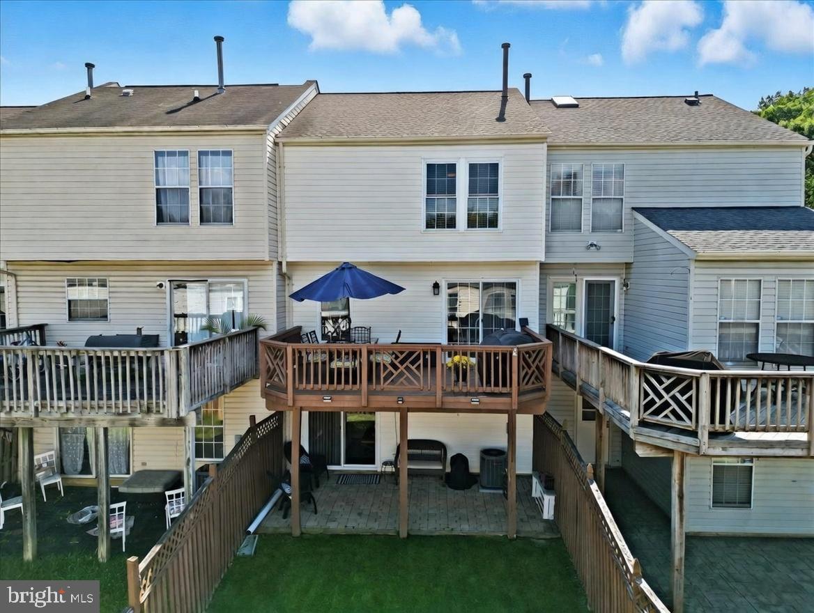 CASTLE STONE AT WHITE MARSH - Residential