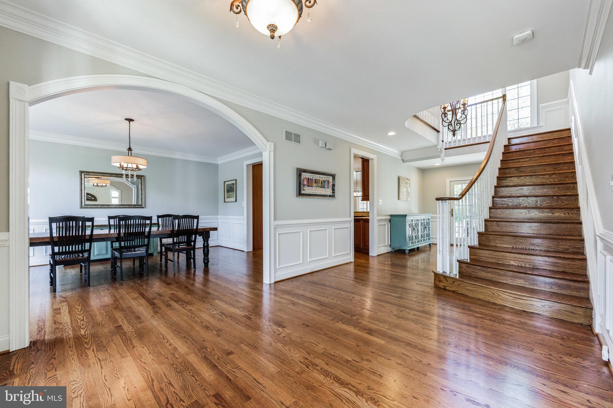 OAK HOLLOW - Residential