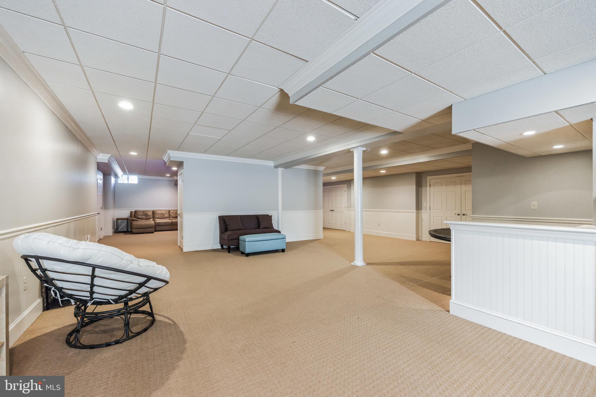 OAK HOLLOW - Residential