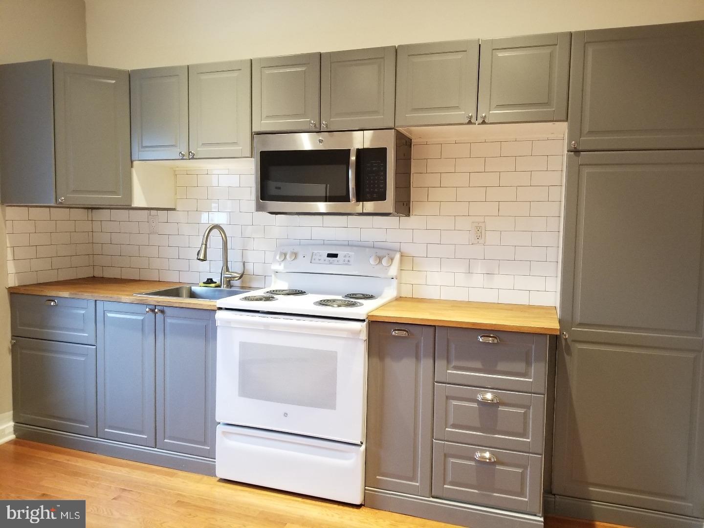 PHILADELPHIA (SOUTH) - Residential Lease