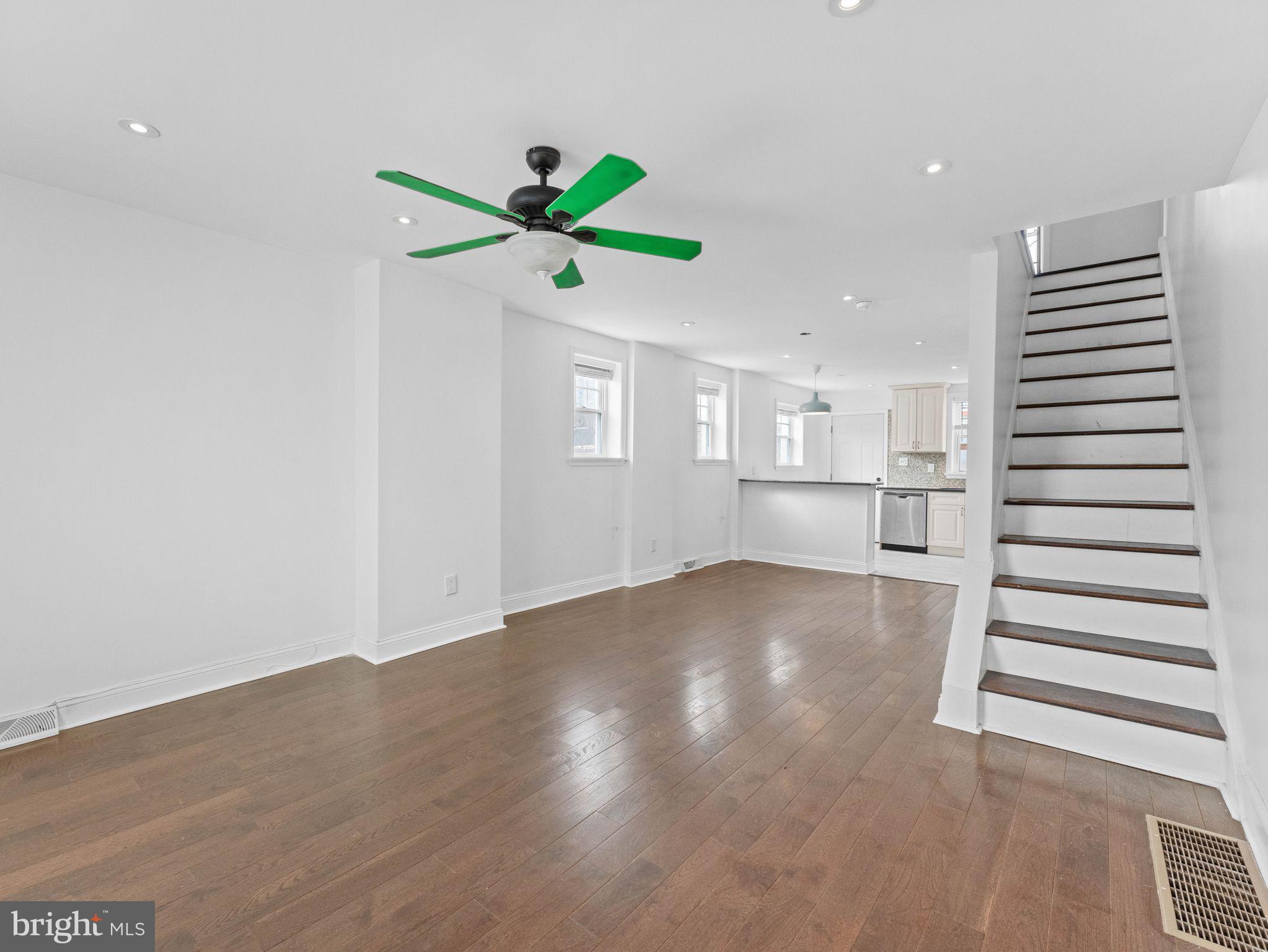 POINT BREEZE - Residential