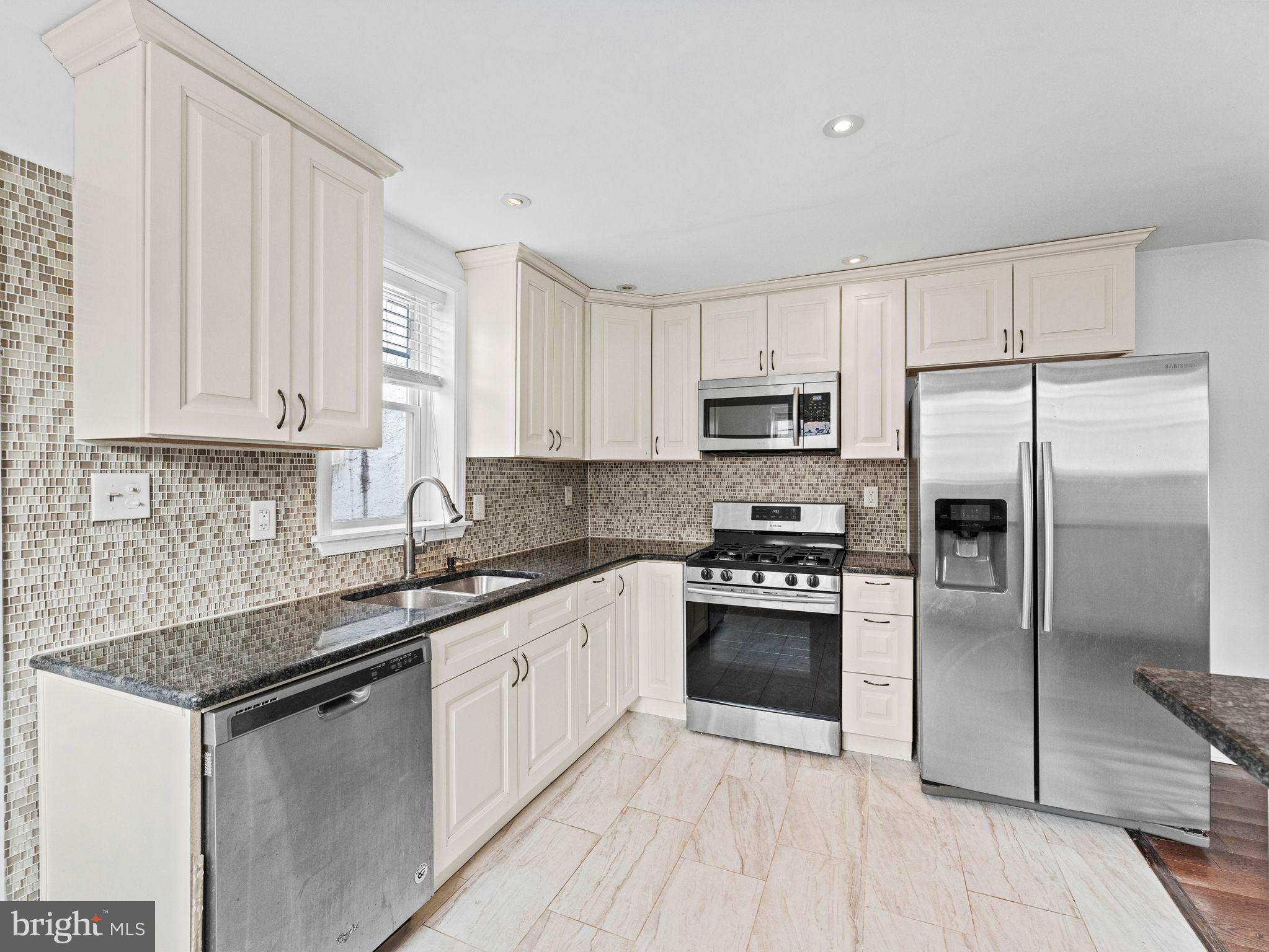 POINT BREEZE - Residential