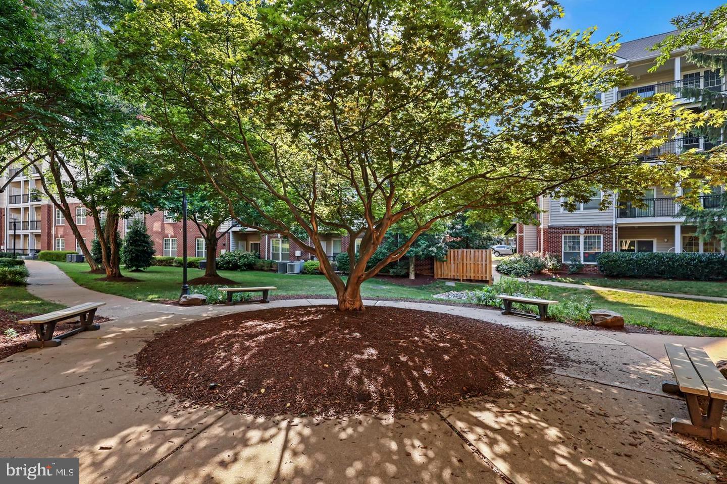 GATES OF MCLEAN - Residential