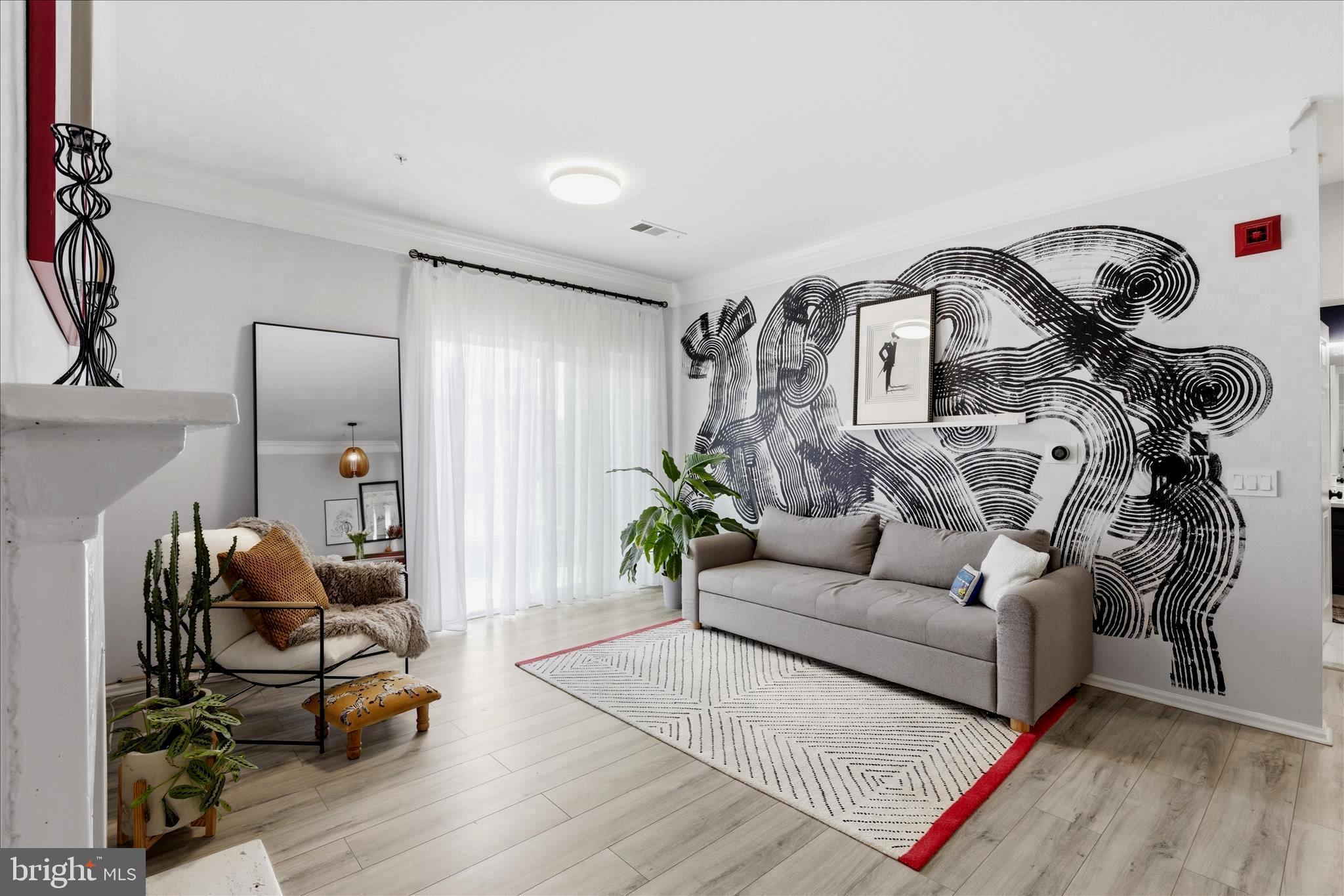 GATES OF MCLEAN - Residential