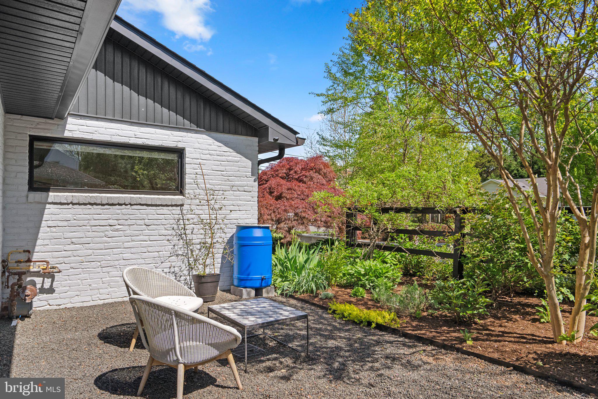 SHIRLEY WOODS - Residential